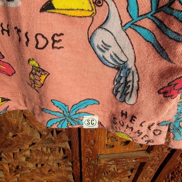 Sovereign Code Los Angeles Conway Beach Mode Blush Colored T-Shirt, Size Small - Picture 5 of 9